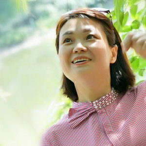 镜镜资料,镜镜最新歌曲,镜镜MV视频,镜镜音乐专辑,镜镜好听的歌