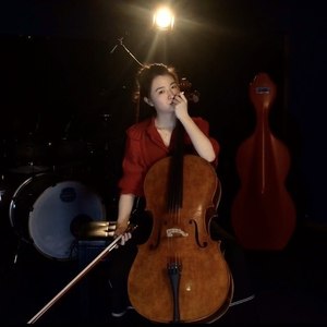 阿闲闲Der资料,阿闲闲Der最新歌曲,阿闲闲DerMV视频,阿闲闲Der音乐专辑,阿闲闲Der好听的歌