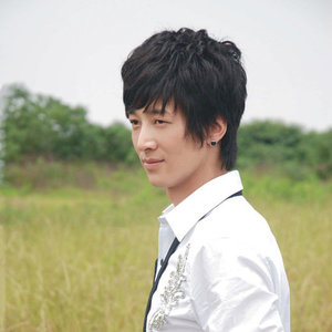 三郎王青资料,三郎王青最新歌曲,三郎王青MV视频,三郎王青音乐专辑,三郎王青好听的歌