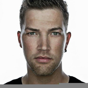 Bastian Van Shield资料,Bastian Van Shield最新歌曲,Bastian Van ShieldMV视频,Bastian Van Shield音乐专辑,Bastian Van Shield好听的歌