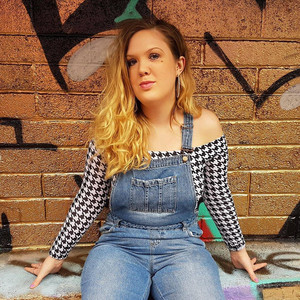 Chelsea Watts资料,Chelsea Watts最新歌曲,Chelsea WattsMV视频,Chelsea Watts音乐专辑,Chelsea Watts好听的歌