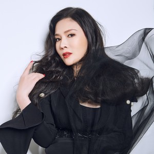 段红资料,段红最新歌曲,段红MV视频,段红音乐专辑,段红好听的歌