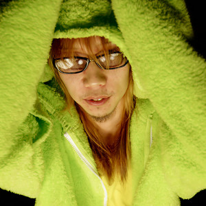 Dance & House Feat. Aikapin (House Style)