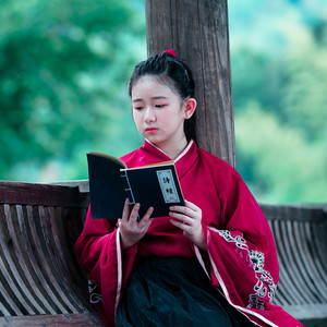 胡嘉妮资料,胡嘉妮最新歌曲,胡嘉妮MV视频,胡嘉妮音乐专辑,胡嘉妮好听的歌