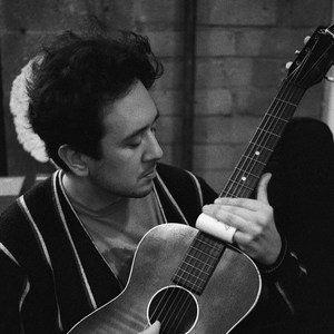 George Krikes资料,George Krikes最新歌曲,George KrikesMV视频,George Krikes音乐专辑,George Krikes好听的歌