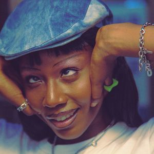 Donna Goldn资料,Donna Goldn最新歌曲,Donna GoldnMV视频,Donna Goldn音乐专辑,Donna Goldn好听的歌