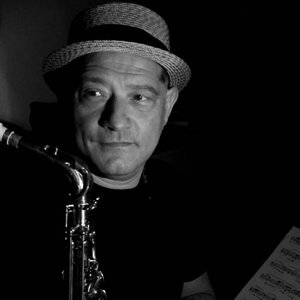 Alessandro Galati资料,Alessandro Galati最新歌曲,Alessandro GalatiMV视频,Alessandro Galati音乐专辑,Alessandro Galati好听的歌