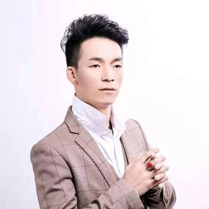 邱莫阿迪资料,邱莫阿迪最新歌曲,邱莫阿迪MV视频,邱莫阿迪音乐专辑,邱莫阿迪好听的歌