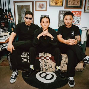 弯刺乐队资料,弯刺乐队最新歌曲,弯刺乐队MV视频,弯刺乐队音乐专辑,弯刺乐队好听的歌