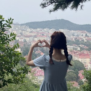 吃萝卜耶资料,吃萝卜耶最新歌曲,吃萝卜耶MV视频,吃萝卜耶音乐专辑,吃萝卜耶好听的歌