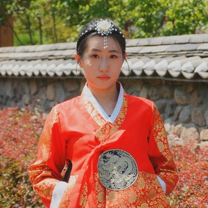 小问候资料,小问候最新歌曲,小问候MV视频,小问候音乐专辑,小问候好听的歌