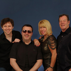 Middle Of The Road资料,Middle Of The Road最新歌曲,Middle Of The RoadMV视频,Middle Of The Road音乐专辑,Middle Of The Road好听的歌