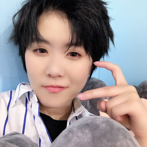 吕莉资料,吕莉最新歌曲,吕莉MV视频,吕莉音乐专辑,吕莉好听的歌