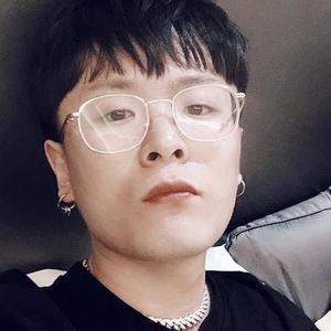 FoXieeeS资料,FoXieeeS最新歌曲,FoXieeeSMV视频,FoXieeeS音乐专辑,FoXieeeS好听的歌