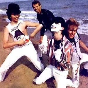 The Adicts资料,The Adicts最新歌曲,The AdictsMV视频,The Adicts音乐专辑,The Adicts好听的歌