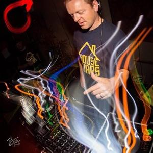 Chris Sterio资料,Chris Sterio最新歌曲,Chris SterioMV视频,Chris Sterio音乐专辑,Chris Sterio好听的歌