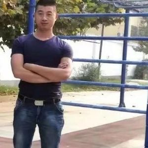 贺小武资料,贺小武最新歌曲,贺小武MV视频,贺小武音乐专辑,贺小武好听的歌