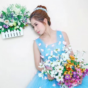 红妹资料,红妹最新歌曲,红妹MV视频,红妹音乐专辑,红妹好听的歌