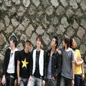 Spotlight资料,Spotlight最新歌曲,SpotlightMV视频,Spotlight音乐专辑,Spotlight好听的歌