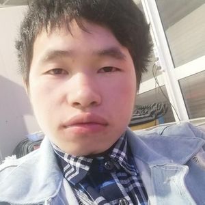 隔壁老吴资料,隔壁老吴最新歌曲,隔壁老吴MV视频,隔壁老吴音乐专辑,隔壁老吴好听的歌