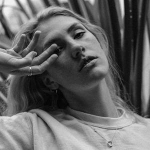 Nay Shalom资料,Nay Shalom最新歌曲,Nay ShalomMV视频,Nay Shalom音乐专辑,Nay Shalom好听的歌