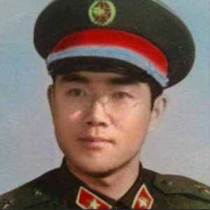 赫卿资料,赫卿最新歌曲,赫卿MV视频,赫卿音乐专辑,赫卿好听的歌