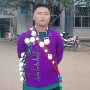 阿凉日拉资料,阿凉日拉最新歌曲,阿凉日拉MV视频,阿凉日拉音乐专辑,阿凉日拉好听的歌