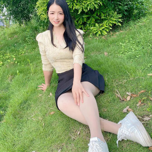 灵儿资料,灵儿最新歌曲,灵儿MV视频,灵儿音乐专辑,灵儿好听的歌