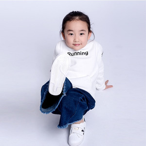 赵若伊资料,赵若伊最新歌曲,赵若伊MV视频,赵若伊音乐专辑,赵若伊好听的歌