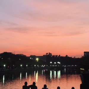 贫民窟的艺术家资料,贫民窟的艺术家最新歌曲,贫民窟的艺术家MV视频,贫民窟的艺术家音乐专辑,贫民窟的艺术家好听的歌