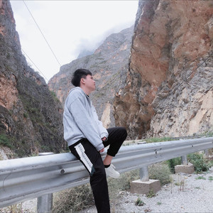 东城资料,东城最新歌曲,东城MV视频,东城音乐专辑,东城好听的歌