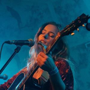 Ellysse Mason资料,Ellysse Mason最新歌曲,Ellysse MasonMV视频,Ellysse Mason音乐专辑,Ellysse Mason好听的歌