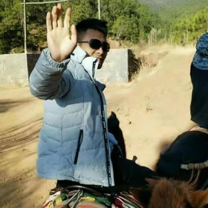 胡戈资料,胡戈最新歌曲,胡戈MV视频,胡戈音乐专辑,胡戈好听的歌