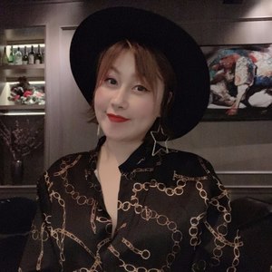 冯晓兰资料,冯晓兰最新歌曲,冯晓兰MV视频,冯晓兰音乐专辑,冯晓兰好听的歌