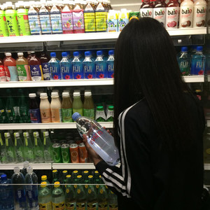 MVE资料,MVE最新歌曲,MVEMV视频,MVE音乐专辑,MVE好听的歌