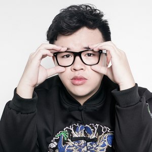 冯铭卓资料,冯铭卓最新歌曲,冯铭卓MV视频,冯铭卓音乐专辑,冯铭卓好听的歌