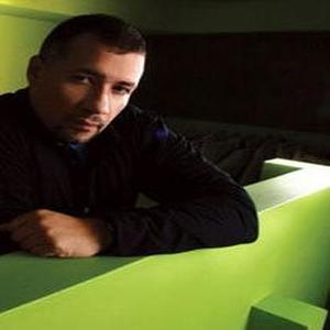 Ralphi Rosario资料,Ralphi Rosario最新歌曲,Ralphi RosarioMV视频,Ralphi Rosario音乐专辑,Ralphi Rosario好听的歌