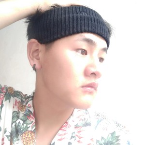 李康资料,李康最新歌曲,李康MV视频,李康音乐专辑,李康好听的歌