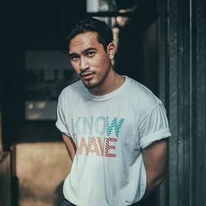 Adrian Khalif资料,Adrian Khalif最新歌曲,Adrian KhalifMV视频,Adrian Khalif音乐专辑,Adrian Khalif好听的歌