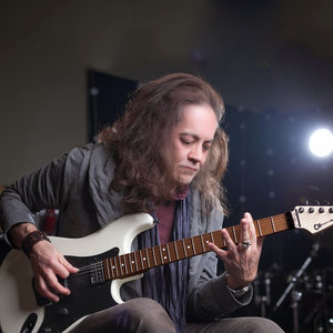 Jake E. Lee