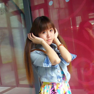 李娅资料,李娅最新歌曲,李娅MV视频,李娅音乐专辑,李娅好听的歌