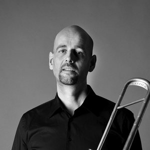 Christophe Schweizer资料,Christophe Schweizer最新歌曲,Christophe SchweizerMV视频,Christophe Schweizer音乐专辑,Christophe Schweizer好听的歌