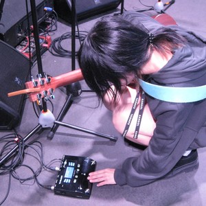 邹念慈 - 铃芽之旅 (Live)