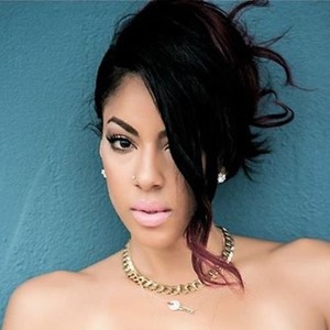 Nyla资料,Nyla最新歌曲,NylaMV视频,Nyla音乐专辑,Nyla好听的歌