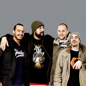 Labyrint资料,Labyrint最新歌曲,LabyrintMV视频,Labyrint音乐专辑,Labyrint好听的歌