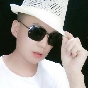 大厨哥资料,大厨哥最新歌曲,大厨哥MV视频,大厨哥音乐专辑,大厨哥好听的歌