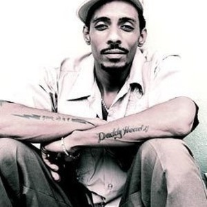 Djinji Brown资料,Djinji Brown最新歌曲,Djinji BrownMV视频,Djinji Brown音乐专辑,Djinji Brown好听的歌