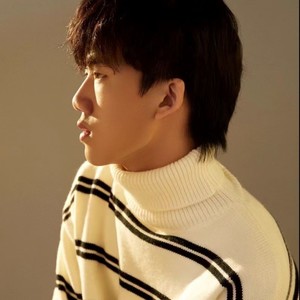 易皓辰资料,易皓辰最新歌曲,易皓辰MV视频,易皓辰音乐专辑,易皓辰好听的歌