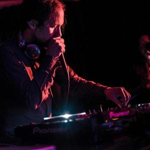 Theus Mago资料,Theus Mago最新歌曲,Theus MagoMV视频,Theus Mago音乐专辑,Theus Mago好听的歌