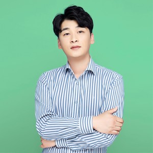 黄浚荣资料,黄浚荣最新歌曲,黄浚荣MV视频,黄浚荣音乐专辑,黄浚荣好听的歌